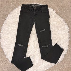 American Eagle Black Distressed Skinny Jean
